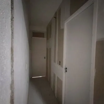 Aplicação de divisória de Drywall