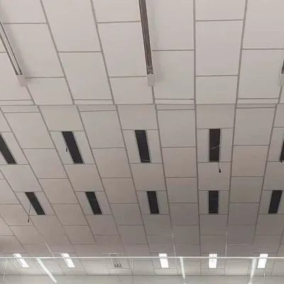 Forro de isopor na Luz